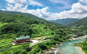 Mokkoji Pension Villa Hadong Exterior photo