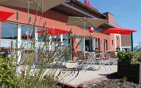 Ibis Albert Pays De Somme Hotel Exterior photo