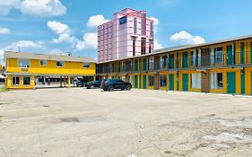 Lodge Inn And Suites Niagara Falls Exterior photo