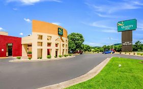 Quality Inn Roanoke Airport Exterior photo