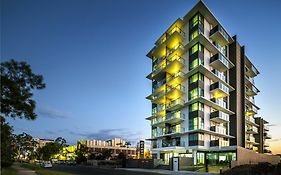 Quest Rockhampton Aparthotel Exterior photo