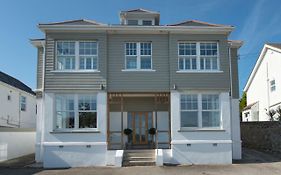 Falmouth Bay Hotel Exterior photo