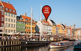 Colourful Nyhavn Experience Apartment Copenhagen Exterior photo