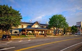 Auberge De La Pointe Hotel Riviere-du-Loup Exterior photo