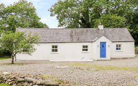 The Old White Cottage Shillelagh Exterior photo