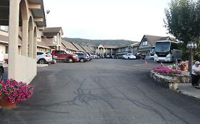 Best Budget Inn & Suites Kamloops Exterior photo