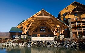 Hope Lake Lodge & Indoor Waterpark Cortland Exterior photo