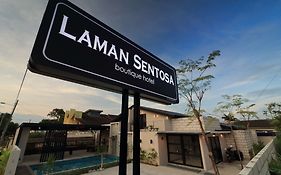 Laman Sentosa Boutique Residence Kuantan Exterior photo