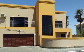 Stevens Guesthouse Swakopmund Exterior photo