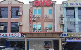 Oyo 89373 Nobel Homestay Bintulu Exterior photo