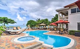 Oceanfront Majestic Beach House With Gym And Pool! Discovery Bay Exterior photo