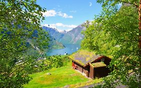 Hole Hytter Villa Geiranger Exterior photo