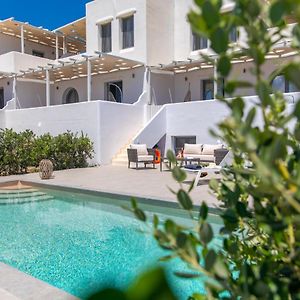 Salinus Beachfront Private Pool Villas Plaka  Exterior photo