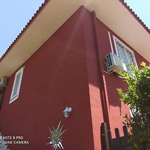 Alloggio Turistico Il Rifugio In Fiumicino Apartment Exterior photo