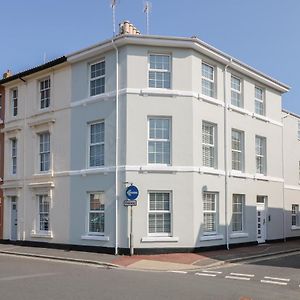 Beach Rose Apartment Teignmouth Exterior photo