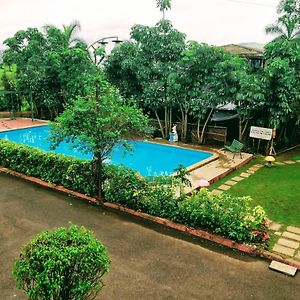 Dew Drops Boutique Retreat Hotel Igatpuri Exterior photo