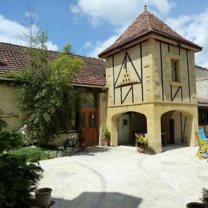 Domaine Au Marchay Bed & Breakfast Nojals-et-Clotte Exterior photo