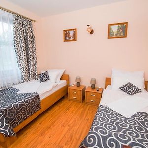 Nad Bugiem Bed & Breakfast Hrubieszow Exterior photo