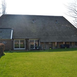 Staying In A Thatched Barn With Box Bed Beautiful View Region Achterhoek Geesteren  Exterior photo