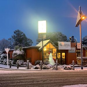 Snowman Lodge And Spa Ohakune Exterior photo