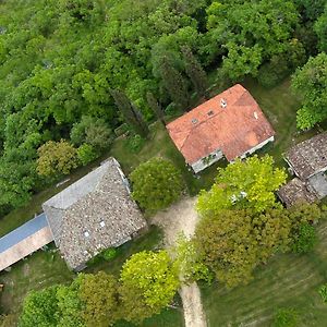 Ferme De Laspeyrieres Bed & Breakfast Montcuq Exterior photo