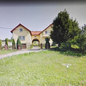 Ramar Villa Bodzentyn Exterior photo