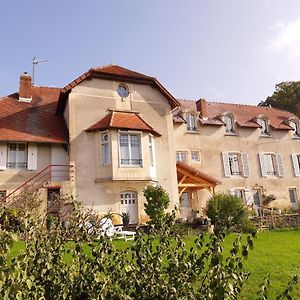 La Maison De L'Escargot Bed & Breakfast Seigny Exterior photo