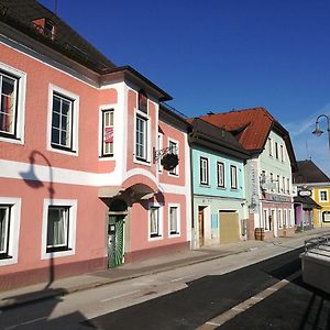 Gaestezimmer & Apartment Mayrhofer Waidhofen an der Ybbs Exterior photo