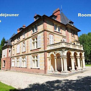 Chateau De La Bribourdiere Hotel Putot-en-Auge Exterior photo