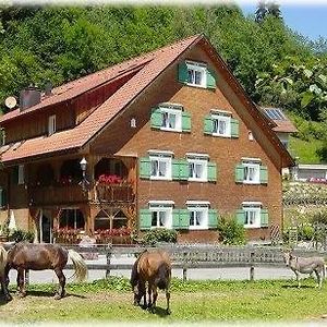 Hotel Gasthaus Schaefle Buerserberg Exterior photo