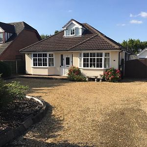 Redcot Holiday Bungalow Apartment Peover Superior Exterior photo