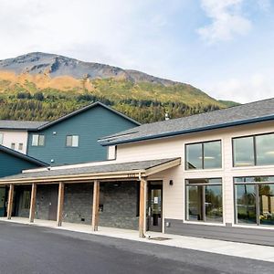 Gateway Hotel Seward Exterior photo