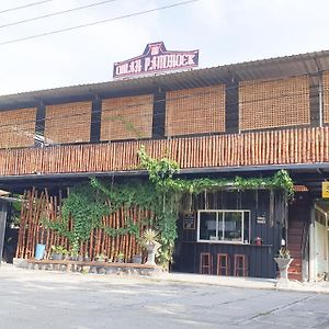 Omah Pandhoek Family Syariah By Stayku Nganjuk Exterior photo