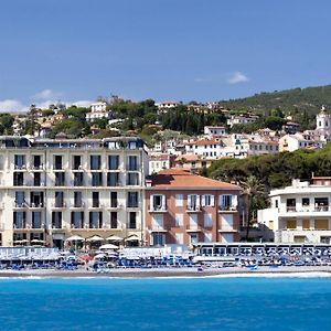 Hotel Parigi & Spa Bordighera Exterior photo