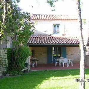 Maison De Caractere Avec Jardin, Barque Et Vtt Dans Le Marais Poitevin - Fr-1-426-139 Villa Benet Exterior photo