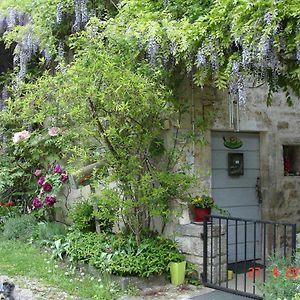 La Pie Qui Chante Bed & Breakfast Saint-Lamain Exterior photo