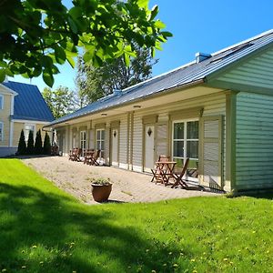 Lahe 10 Apartment Haapsalu Exterior photo