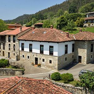 La Casona De Tresgrandas Hotel Exterior photo