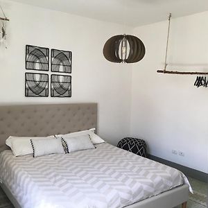 Beautiful Room In Aragona Exterior photo