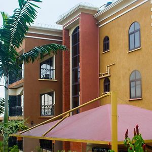 Bona Safari Villa Bunamwaya Kampala Exterior photo