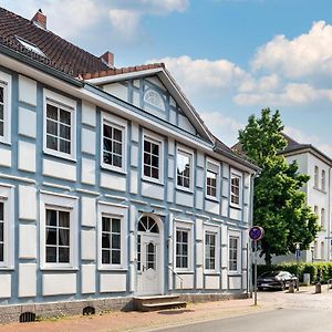 Apartment & Junior-Suite Schlossstrasse Am Park Burgdorf  Exterior photo