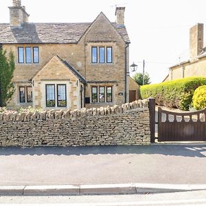 Well Cottage Cheltenham Exterior photo