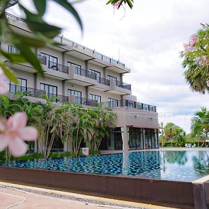 Baanphingphupraew Resort Cha-Am Exterior photo