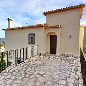 Lovely Villa With Wonderful Views Pego Exterior photo