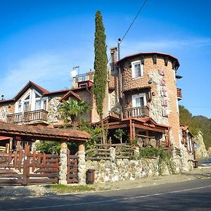 Toma'S House Hotel Nakalakevi  Exterior photo