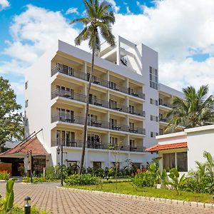 Club Mahindra Arookutty, Alleppey Hotel Alappuzha Exterior photo