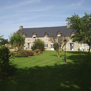 Chambres D'Hotes Les Sageais Baguer-Morvan Room photo