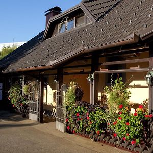 Crni Baron Pension Black Baron Hotel Maribor Exterior photo