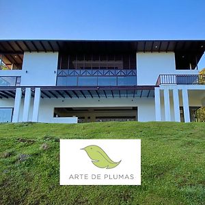 Arte De Plumas Birding Lodge Cartago Exterior photo