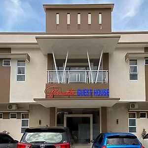 Reddoorz Plus At Permata Gueshouse Lampung Hotel Bandar Lampung Exterior photo